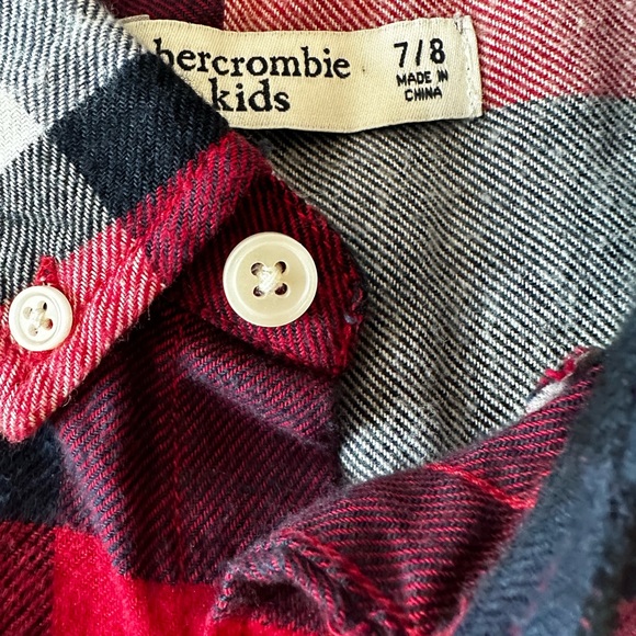 Abercrombie boys flannel plaid shirt size 7/8 like new! - Picture 2 of 3
